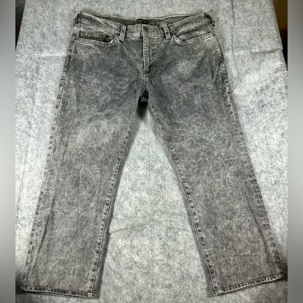 True Religion Men’s “RICKY” Acid Wash Denim Jeans Size 44/27